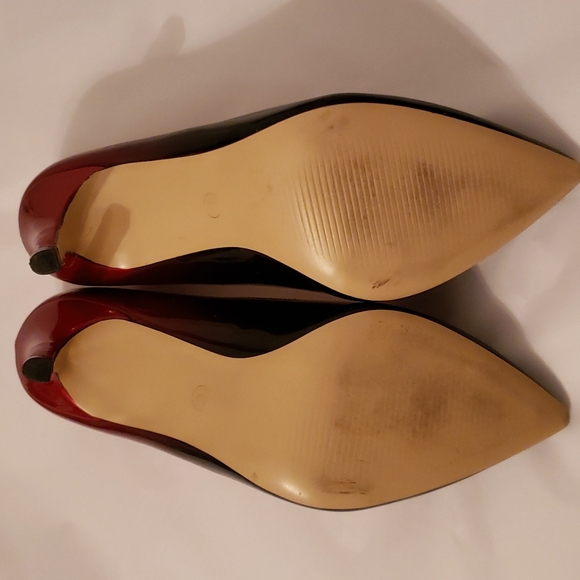 June In Love pair of heels in a size 6 Red and black ombre. Excellent condition - Picture 3 of 3